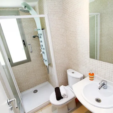 S Tramuntana Planet Costa Dorada 萨洛